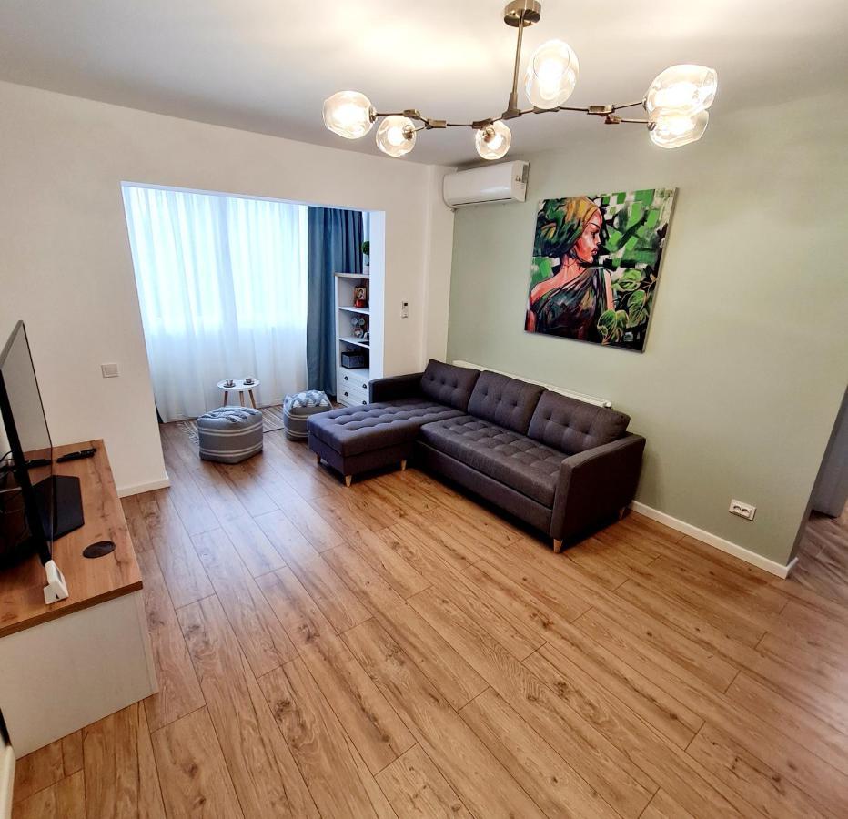 Eden Apartment Cluj Napoca Bagian luar foto