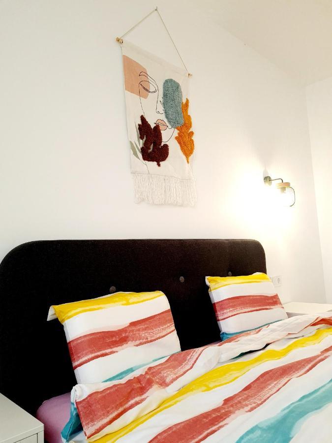 Eden Apartment Cluj Napoca Bagian luar foto